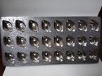 Ijzeren mal pralines, Ophalen