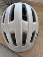 Casque BTWIN blanc, Fietsen en Brommers, Fietsaccessoires | Fietshelmen, Ophalen, S