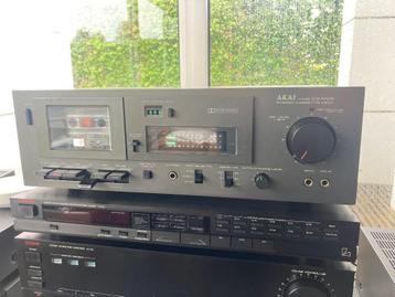Magnétophone à cassette Akai CS-M02