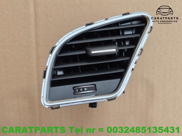8T1820901H Audi A5 luchtrooster dashboard A4 RS5 RS4 S5 S4, Auto-onderdelen, Dashboard en Schakelaars, Gebruikt