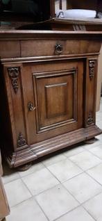 Massief eiken kastje h 85 x L 90 x B 53, Antiek en Kunst, Antiek | Meubels | Kasten, Ophalen