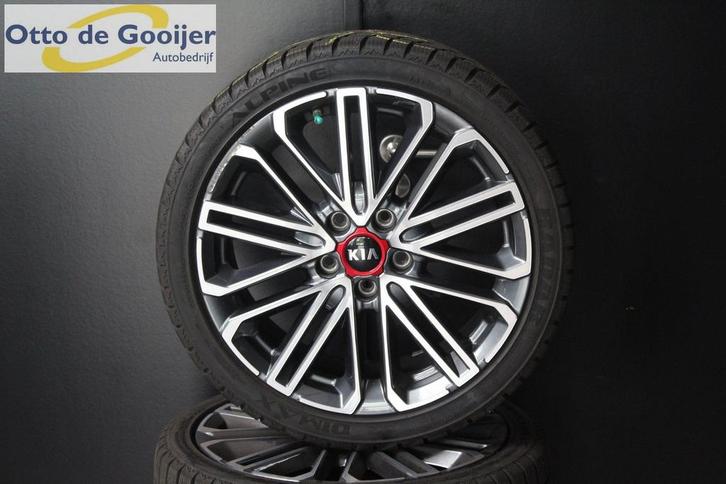 Originele Kia ProCeed GT Kimhae Velgen 18 Inch Winterbanden, Auto-onderdelen, Banden en Velgen, Banden en Velgen, Winterbanden