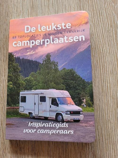 Set van 7 leuke campinggidsen, charmecampings, Boeken, Reisverhalen, Zo goed als nieuw, Europa, Ophalen of Verzenden