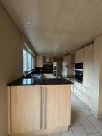 Keuken met apparaten, Huis en Inrichting, Keuken | Complete keukens, Ophalen, Gebruikt, U-keuken, Bruin