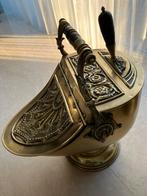 Helmkit (geelkoper) met schep, Antiek en Kunst, Antiek | Brons en Koper, Ophalen, Koper