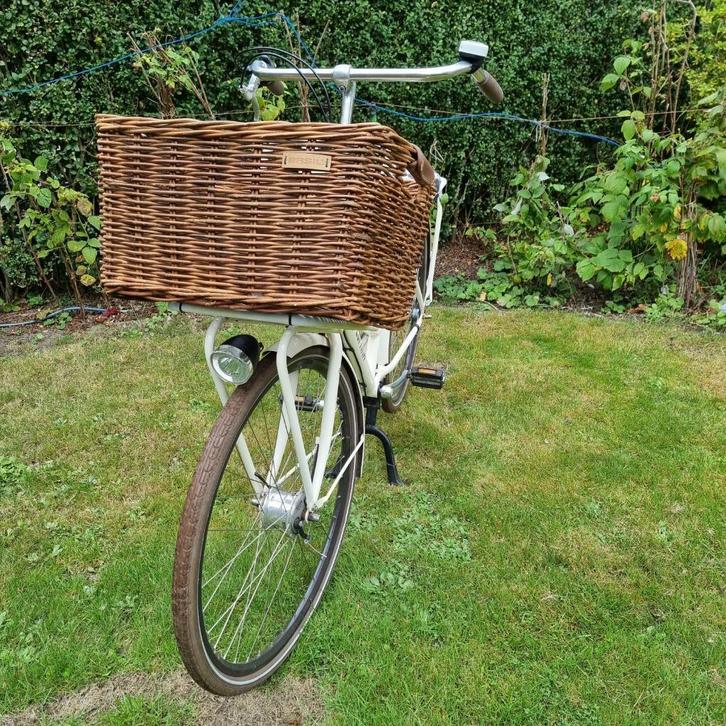 Dames en meisjesfiets Cortina U4, 3V,28 inch, Naaf + Mand, Fietsen en Brommers, Fietsen | Dames | Omafietsen, Zo goed als nieuw