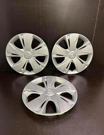 3 originele Nissan Micra 14" wieldoppen beschikbaar voor biedingen