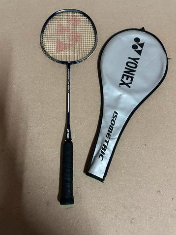 Badminton rackets Yonex en Carlton beschikbaar voor biedingen