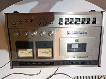 Vintage AKAI  GXC-510D vertical cassette deck (1976) beschikbaar voor biedingen