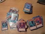 Lot de cartes yu gi oh francaises, Ophalen of Verzenden, Zo goed als nieuw