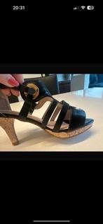 Sandalen zwart/goud nieuw M40, Kleding | Dames, Schoenen, Ophalen, Zwart, Nieuw, Sandalen of Muiltjes