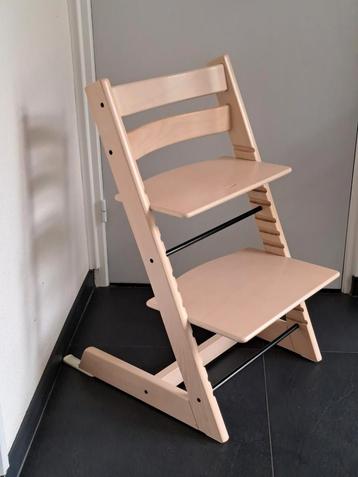 Stokke Tripp Trapp kinderstoel NIEUW MODEL in whitewash  beschikbaar voor biedingen