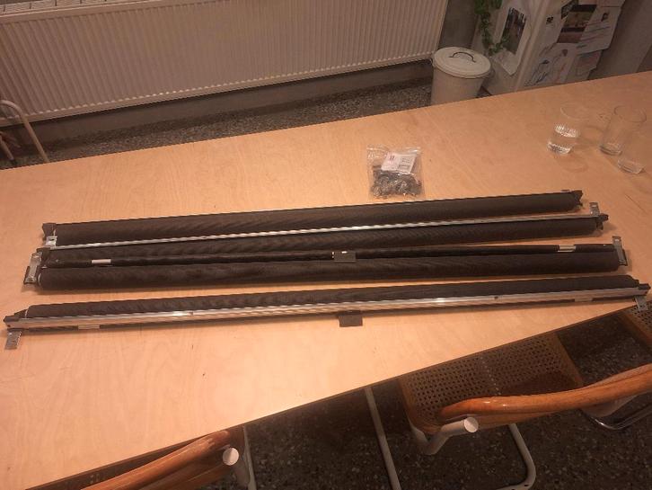 Velux manuele buitenzonwering GGU - U08, Bricolage & Construction, Vitres, Châssis & Fenêtres, Utilisé, Lucarne, 120 à 160 cm