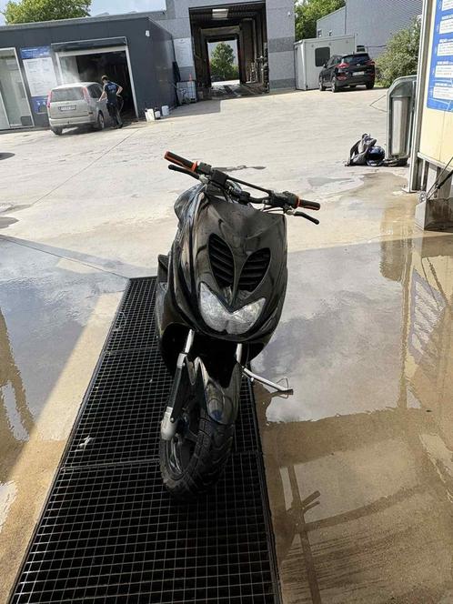 Mbk nitro a vendre ou a echanger!, Fietsen en Brommers, Brommeronderdelen | Scooters, Zo goed als nieuw, Ophalen of Verzenden