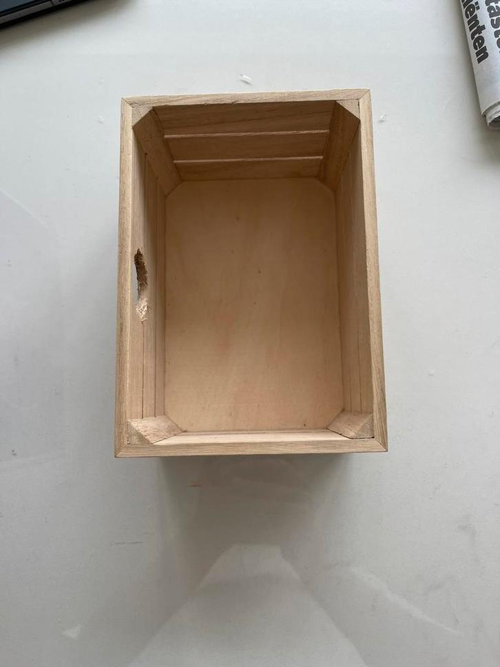 houten krat of houten kistje, Maison & Meubles, Accessoires pour la Maison | Plataux & Paniers, Comme neuf, Enlèvement ou Envoi