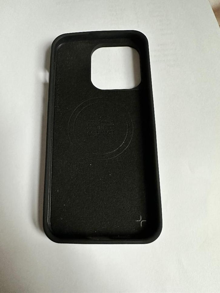 SP CONNECT SPC +  iPhone 14 Pro hoes als nieuw, Telecommunicatie, Mobiele telefoons | Hoesjes en Screenprotectors | Apple iPhone