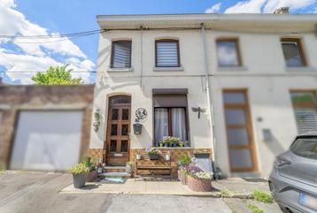 Villa à louer à Couillet, 2 chambres beschikbaar voor biedingen
