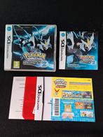 Pokémon-doos en instructies zwarte versie 2. Geweldige condi, Ophalen of Verzenden, Zo goed als nieuw