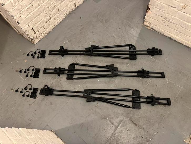 THULE fietshouder op het dak (3x) met sleutels - Nieuw staat, Auto diversen, Fietsendragers, Zo goed als nieuw, Dakdrager, 3 fietsen of meer