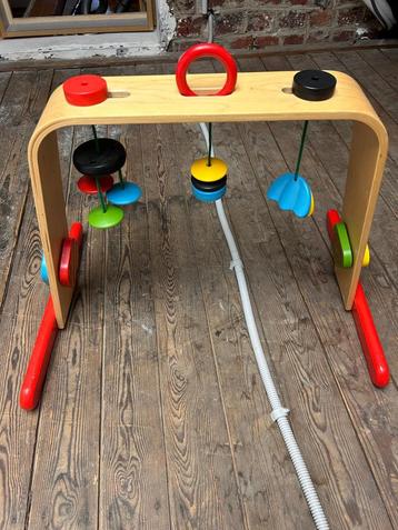 Speelboog baby beschikbaar voor biedingen