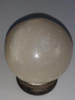Pierre naturelle sphère jade blanc, Collections, Minéral, Envoi