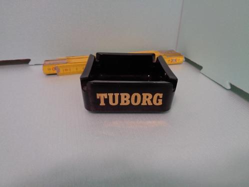 Ancien petit cendrier carré noir TUBORG en parfait état, Collections, Articles de fumeurs, Briquets & Boîtes d'allumettes, Comme neuf