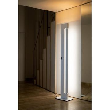 Design Vloerlamp beschikbaar voor biedingen