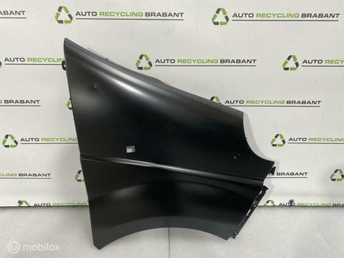 Voorscherm Rechts Opel Vivaro Renault Trafic NIEUW 93188421, Auto-onderdelen, Carrosserie, Opel, Gebruikt, Ophalen of Verzenden
