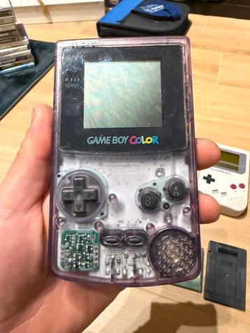 Gameboy color beschikbaar voor biedingen