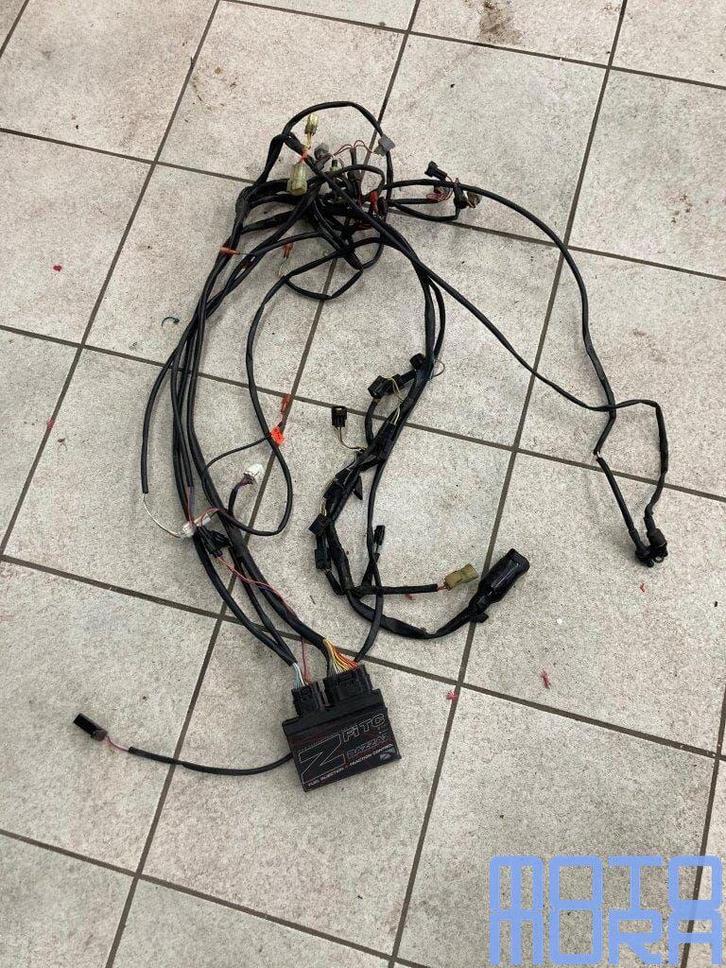 Bazzaz traction control TC FI Yamaha R1 2009 - 2014 RN22 202, Motoren, Onderdelen | Yamaha, Gebruikt, Ophalen of Verzenden