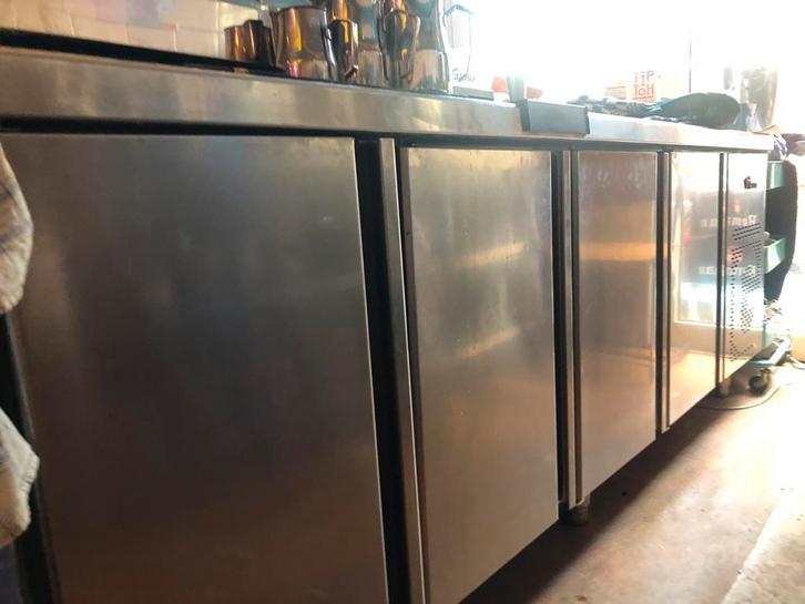 Établi réfrigéré à 4 portes, 2 portes, Articles professionnels, Horeca | Équipement de cuisine, Refroidissement et Congélation