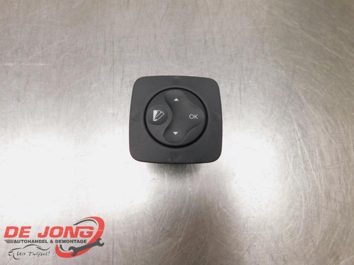 Schakelaar boordcomputer van een Renault Scenic, Auto-onderdelen, Dashboard en Schakelaars, Renault, Gebruikt, 3 maanden garantie