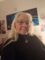 De ware nog niet gevonden, Contacten en Berichten, Vrouw zoekt Man