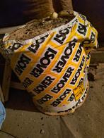 3 ongebruikte rollen isolatie, Ophalen