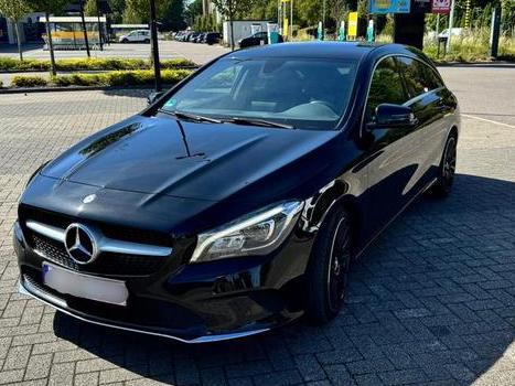 Mercedes 2017 CLA-klasse Shooting Brake 200d facelift model, Auto's, Mercedes-Benz, Particulier, CLA, ABS, Achteruitrijcamera