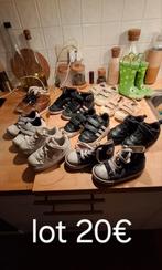 Le lot a 20€ taille sur les photos, Kinderen en Baby's, Babykleding | Schoentjes en Sokjes, Gebruikt
