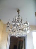 OUDE CRISTALLEN LUSTER, Enlèvement