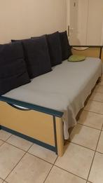 Compleete slaapkamer met bed+kast+nachtkast+boekenrek+bureau, Ophalen, Gebruikt