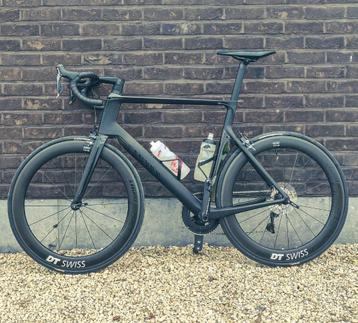 Canyon Aeroad CF SL 8.0 Di2 2XL beschikbaar voor biedingen