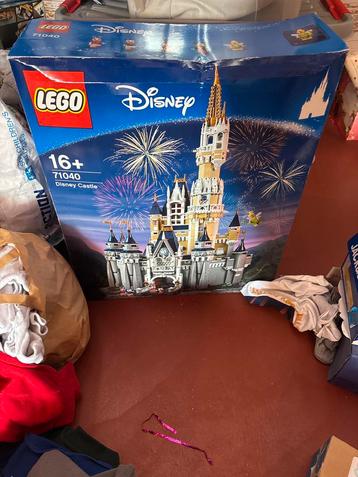 Lego disney kasteel 71040 beschikbaar voor biedingen