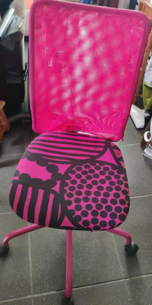 Bureaustoel Ikea 10€, Huis en Inrichting, Bureaustoelen, Gebruikt, Bureaustoel, Roze, Ophalen