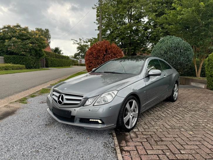 Mercedes E350 CDI Coupé V6/Panorama/Bruin Leder/GEKEURD, Auto's, Mercedes-Benz, Bedrijf, Te koop, E-Klasse, ABS, Airbags, Airconditioning