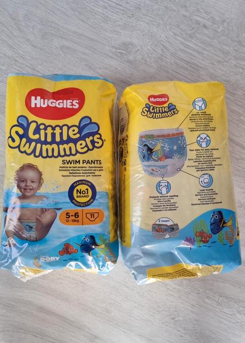 Pampers zwemluiers Huggies 12-18kg 22 stuks, Enfants & Bébés, Vêtements de bébé | Maillots de bain pour bébés, Neuf, Couche de bain