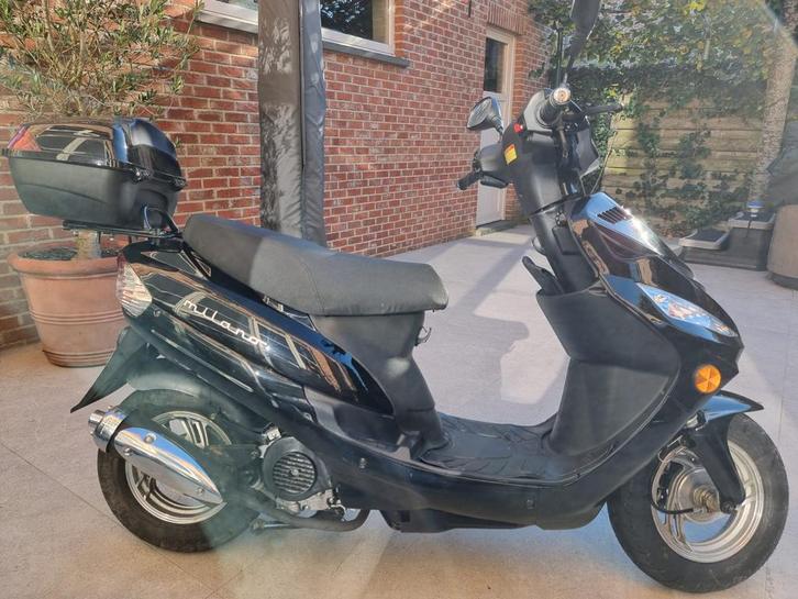 Symex Milano B-klasse 2016 GY6 4 takt, Fietsen en Brommers, Scooters | Overige merken, Zo goed als nieuw, Ophalen