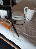 Waterkoker elektrisch mes toaster frietketel +fondeu, Elektronische apparatuur, Ophalen, Zo goed als nieuw