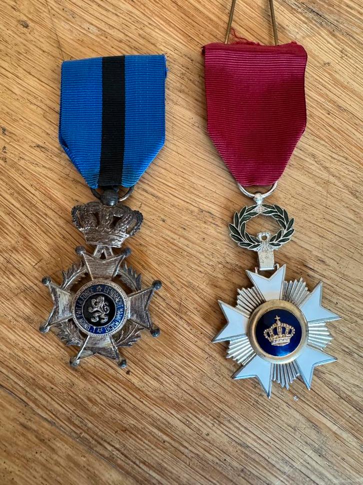 Medailles Leopoldsorde, Postzegels en Munten, Penningen en Medailles, Overige materialen, Ophalen of Verzenden