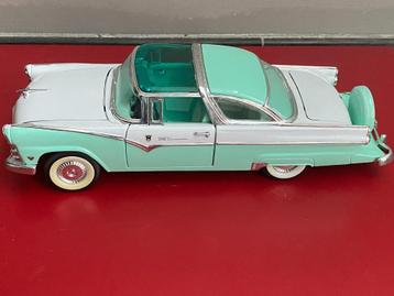 Ford Fairlane - Crown Victoria 1955 - Échelle 1/18