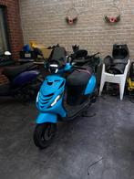 Piaggio zip A klasse, Fietsen en Brommers, Klasse A (25 km/u), Ophalen of Verzenden, Zo goed als nieuw, Benzine