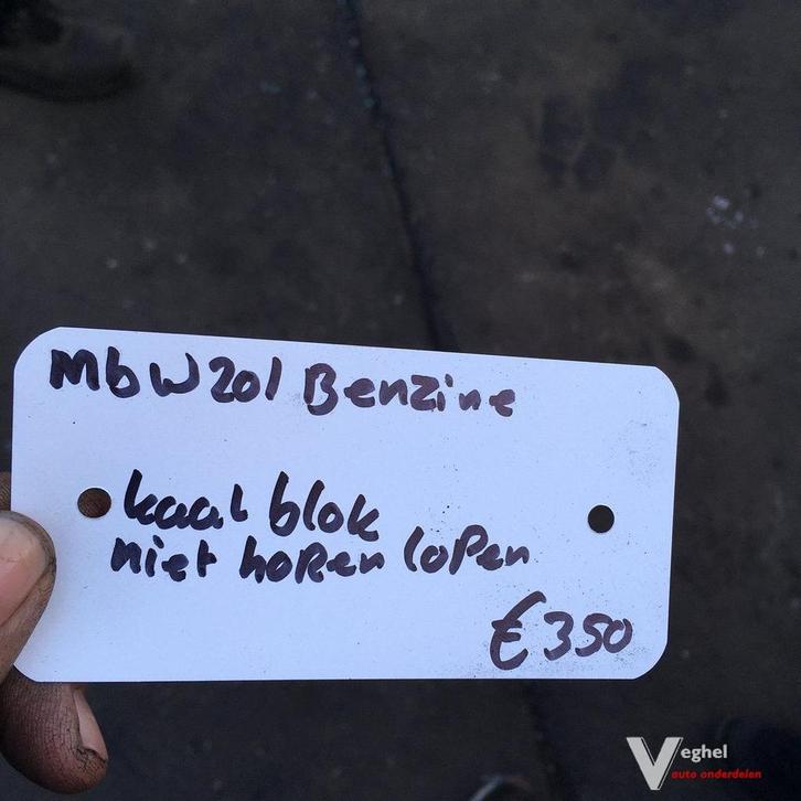 Mercedes W201 2.0  Benzine    Motorblok Kaal  ( niet horen l, Auto-onderdelen, Motor en Toebehoren, Gebruikt, Ophalen