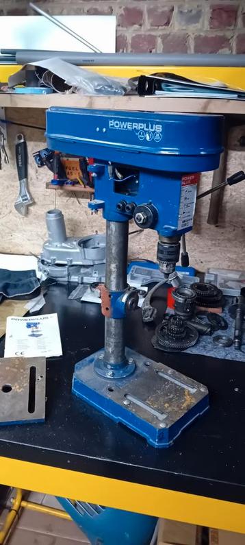 kleine tafelboormachine voor de handige harry beschikbaar voor biedingen